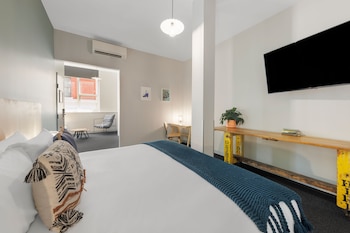 selina central melbourne