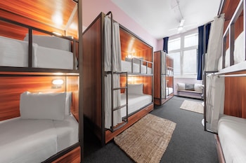 selina central melbourne