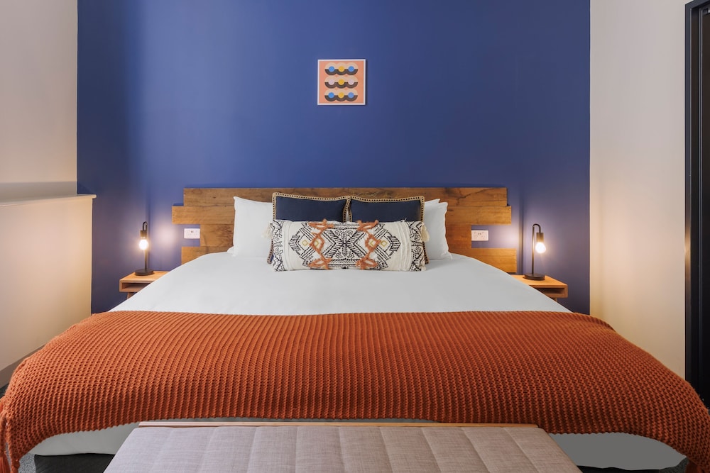 selina central melbourne