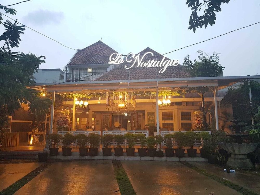 la nostalgie boutique hotel