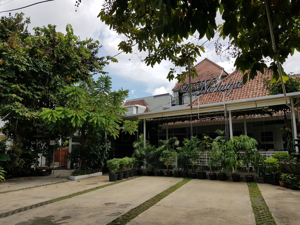 la nostalgie boutique hotel