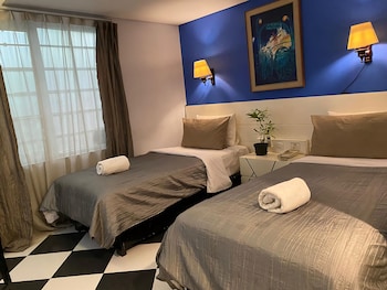 la nostalgie boutique hotel