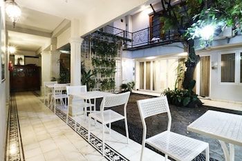 la nostalgie boutique hotel