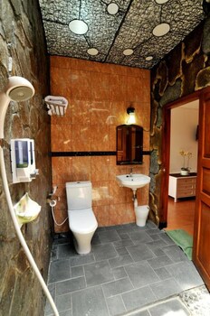 la nostalgie boutique hotel