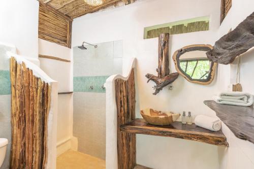 yaxchen tulum cabanas and cenote