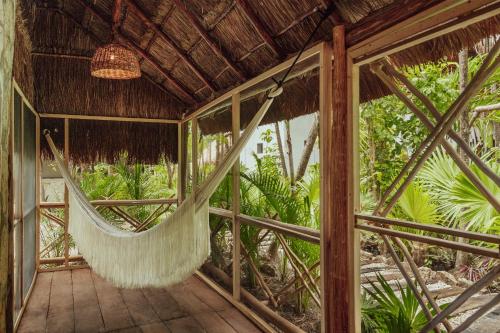 yaxchen tulum cabanas and cenote