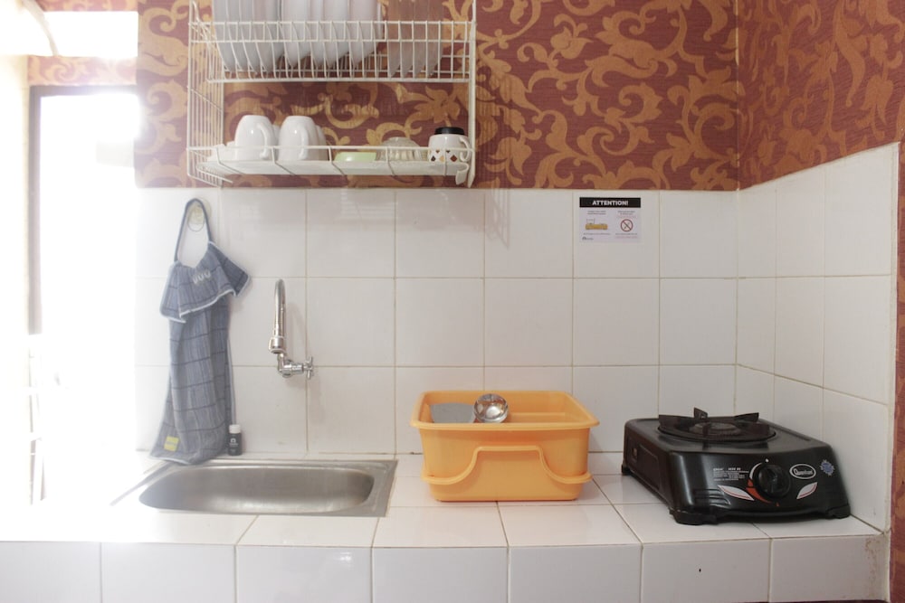 minimalist 2br apartment at gateway ahmad yani cicadas