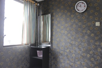 minimalist 2br apartment at gateway ahmad yani cicadas