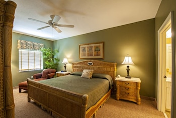 getaways at destin holiday beach resort