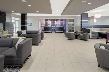 la quinta inn and suites by wyndham rockport fulton