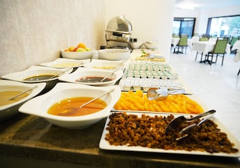 mira otel alsancak