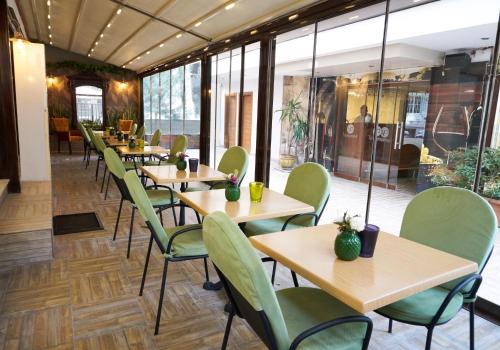 mira otel alsancak