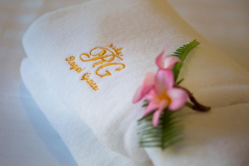 royal graces pool villas