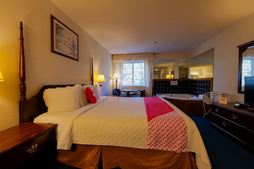 hotel o eureka springs christ of ozark area