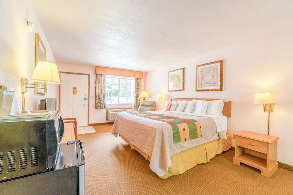 hotel o eureka springs christ of ozark area