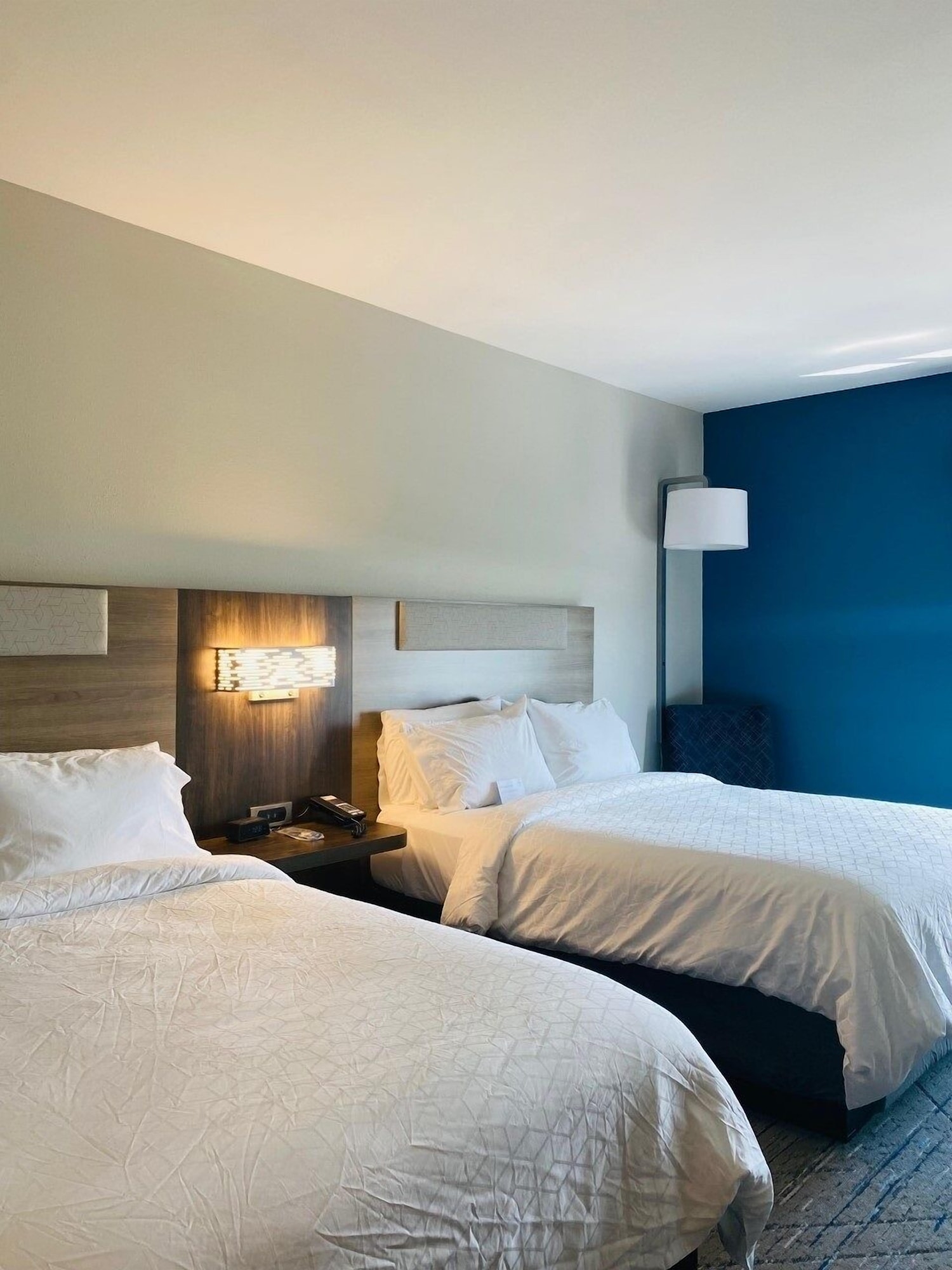 holiday inn express gulfport beach an ihg hotel