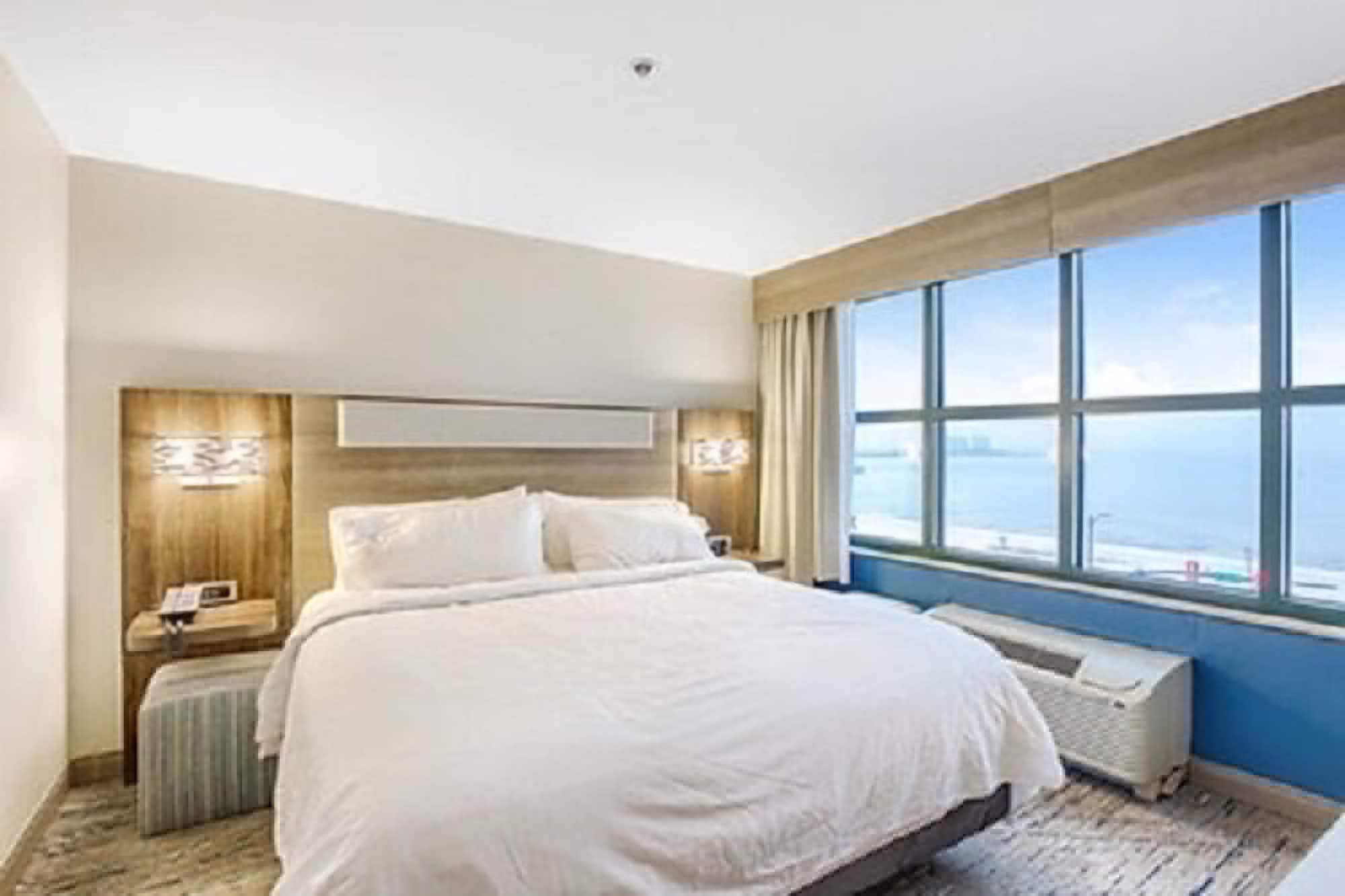 holiday inn express gulfport beach an ihg hotel