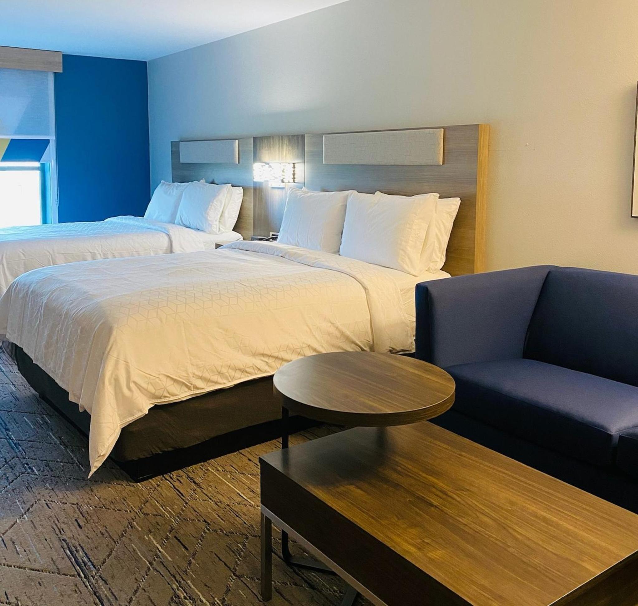 holiday inn express gulfport beach an ihg hotel
