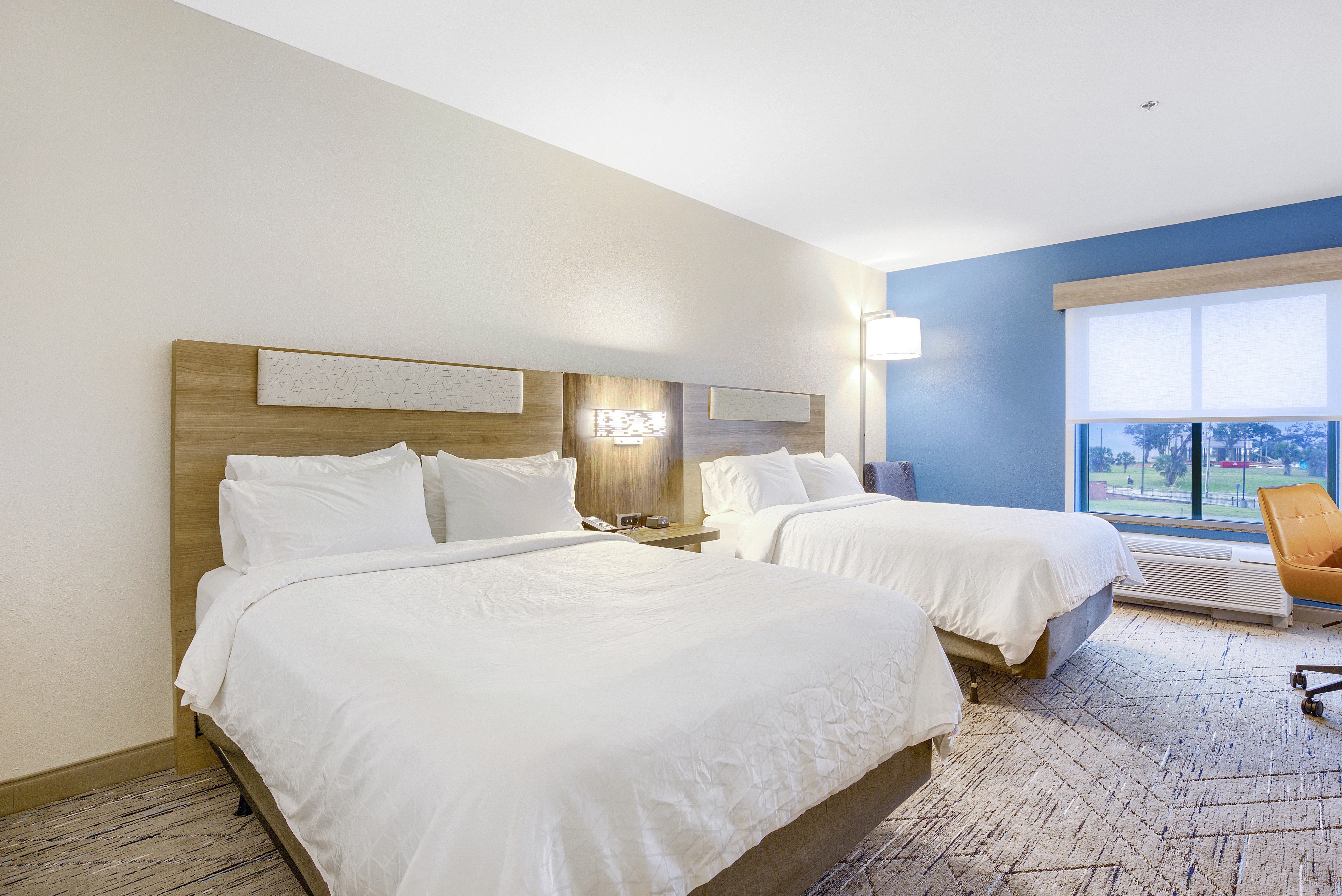 holiday inn express gulfport beach an ihg hotel