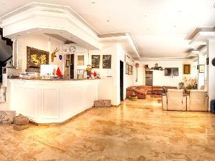 temple hotel