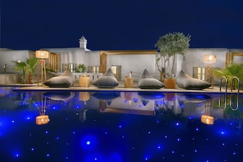 hotel petinos