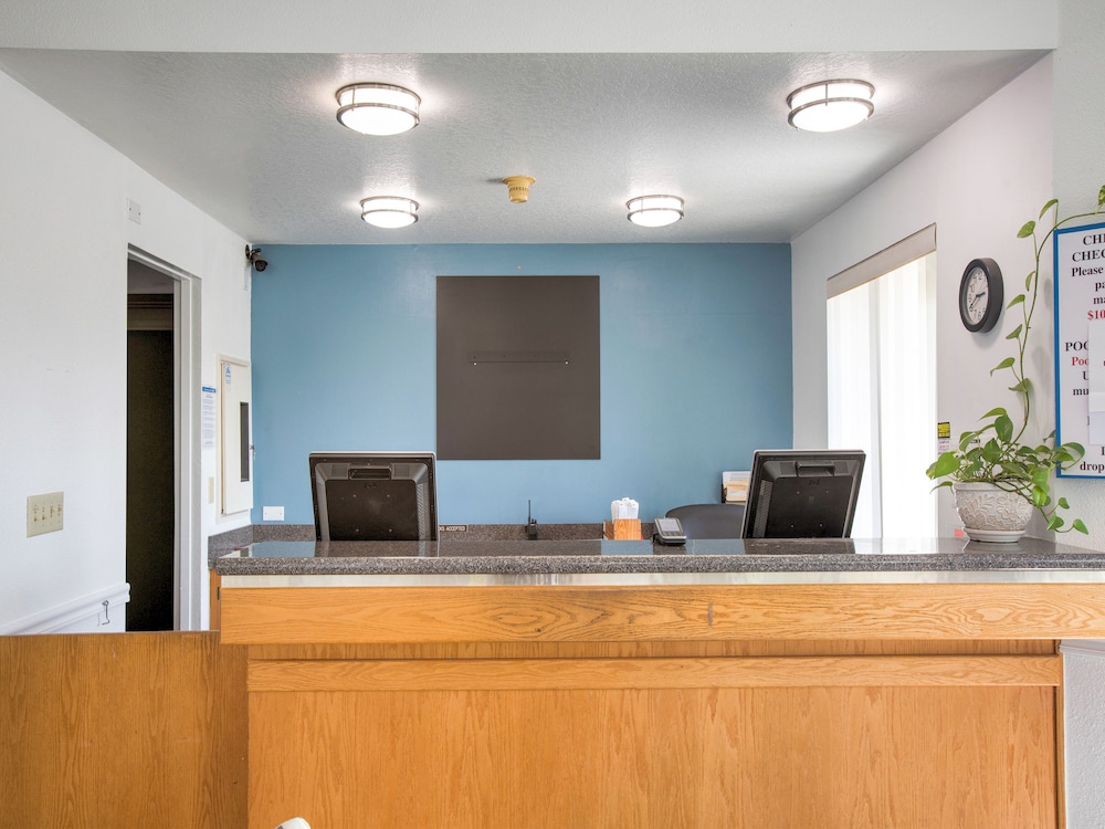 oyo woodland hotel and suites