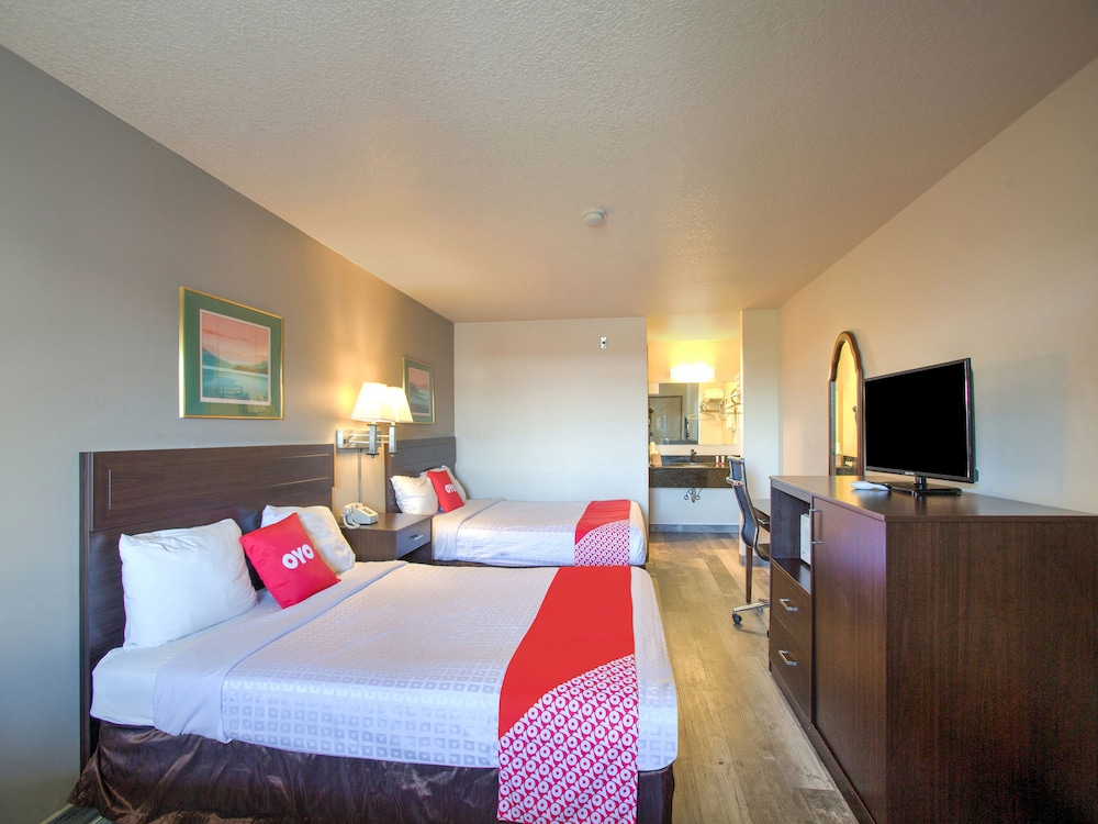 oyo woodland hotel and suites