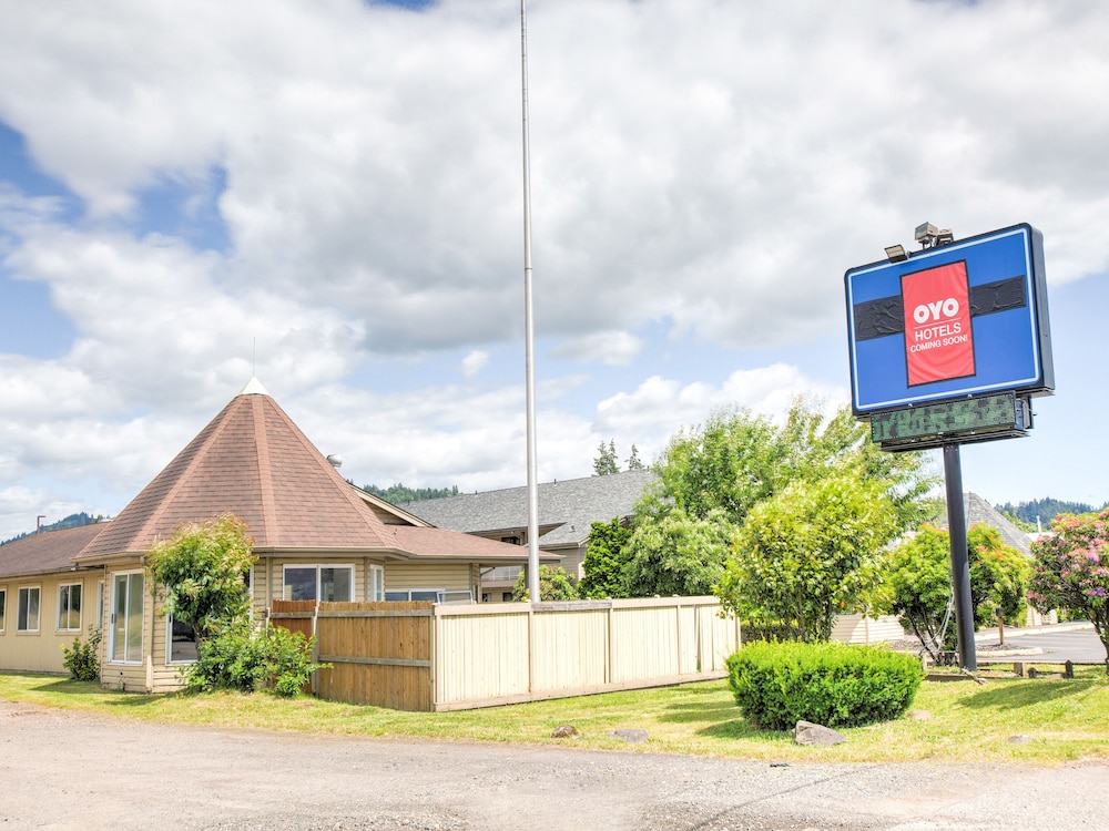 oyo woodland hotel and suites