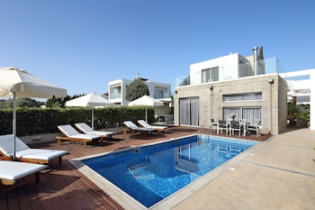 paradise cove beach villas