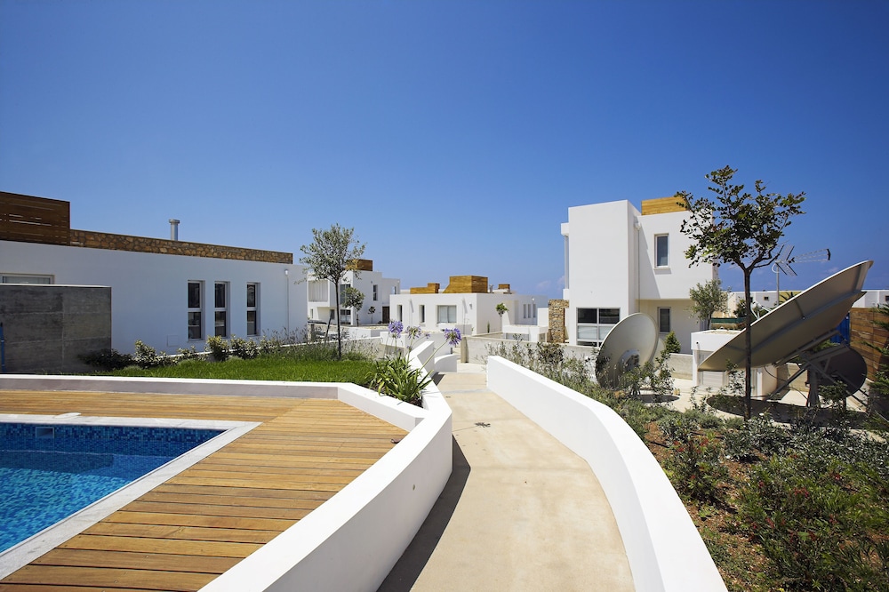 paradise cove beach villas