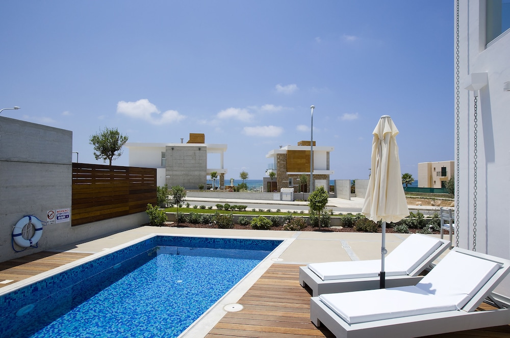 paradise cove beach villas