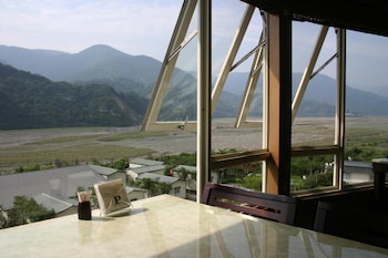 ying shih guest house