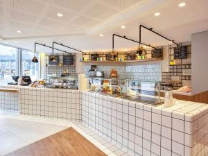 residence mercure paris la defense grande arche