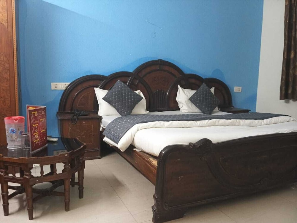 hotel ashoka continental