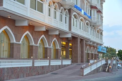 the muscat plaza hotel