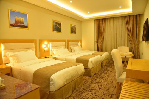 the muscat plaza hotel