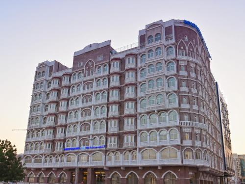 the muscat plaza hotel