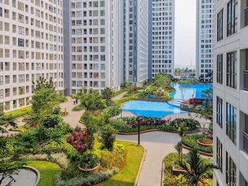 comfort studio apartment at m town residence serpong