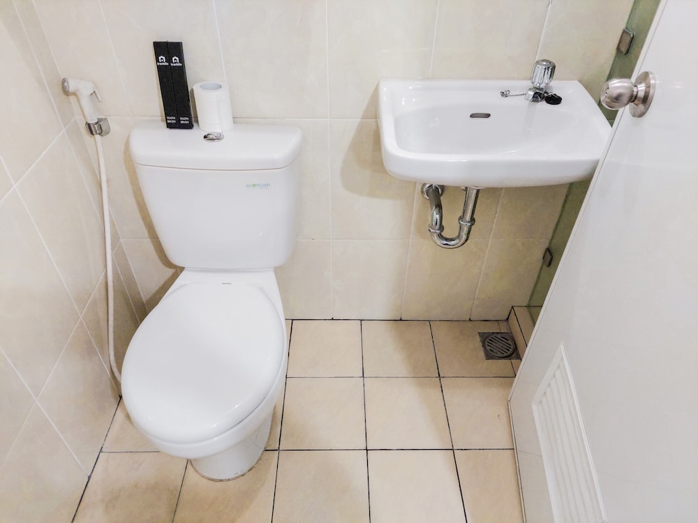 comfort studio apartment at m town residence serpong