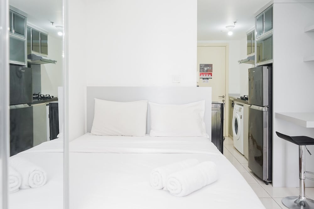 comfort studio apartment at m town residence serpong