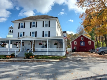 The Cornish Inn,,2.5 star