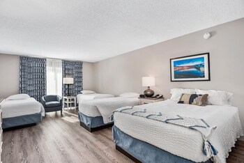 sandy cove second east family deluxe