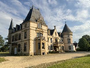 chateau tout y fault