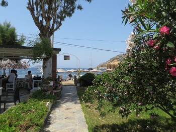 Arriba Apart Bungalow Restaurant,,0 star