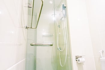 elegant 2br apartment at m town residence near summarecon mall