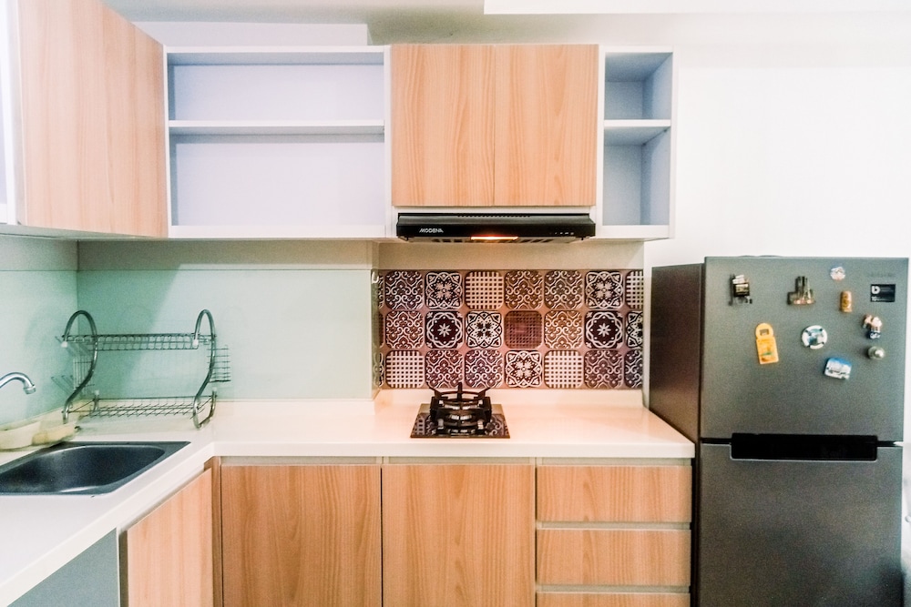 elegant 2br apartment at m town residence near summarecon mall