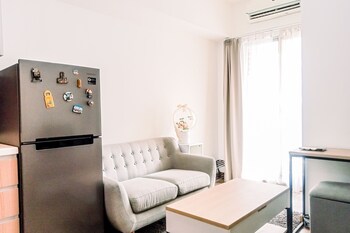 elegant 2br apartment at m town residence near summarecon mall