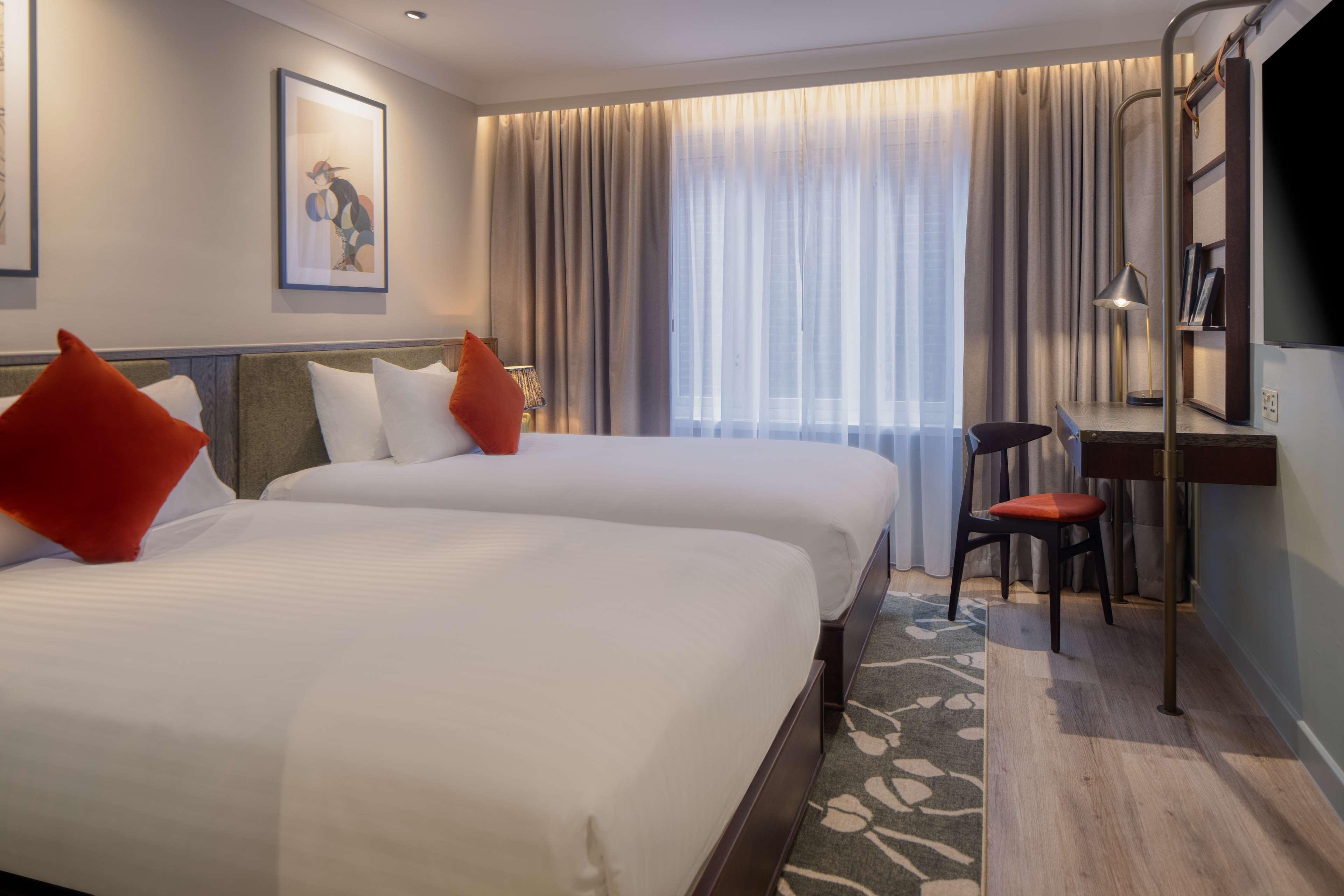 the samuel ryder hotel st albans tapestry collection hilton