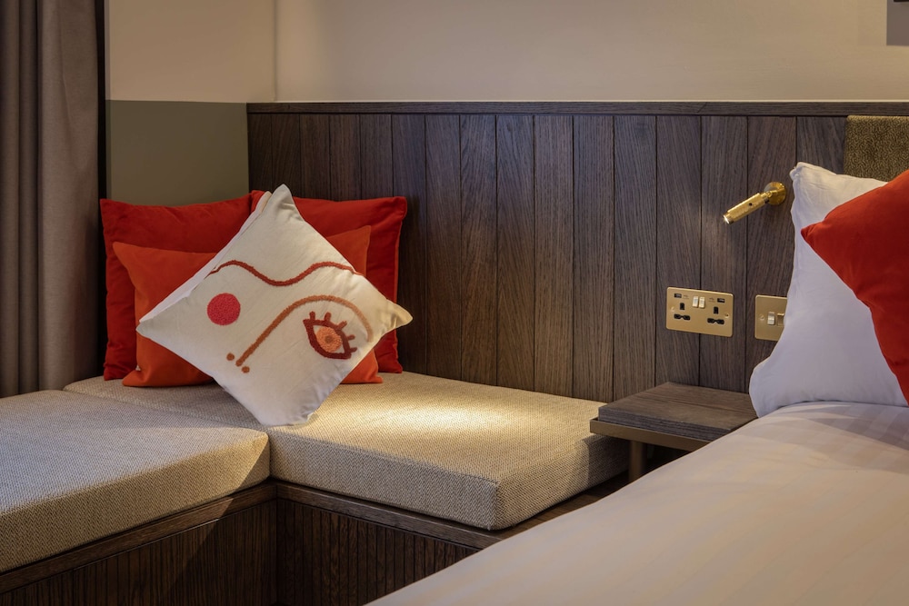 the samuel ryder hotel st albans tapestry collection hilton