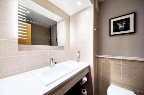 the samuel ryder hotel st albans tapestry collection hilton